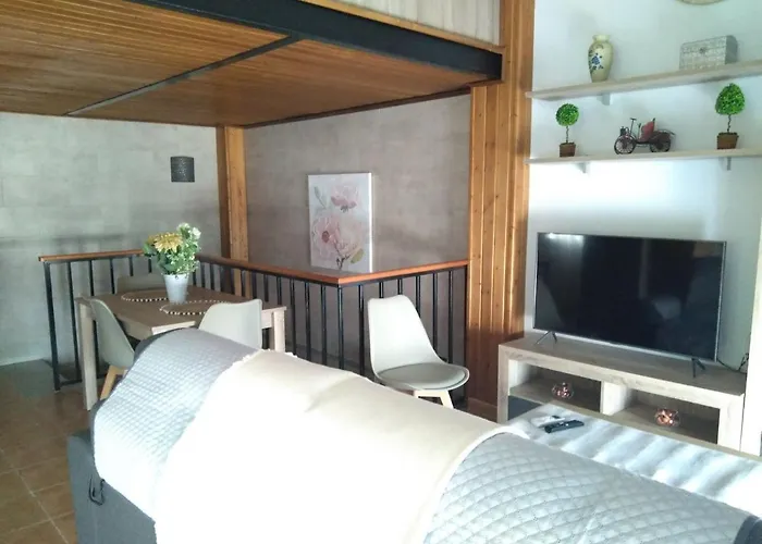 Rosa De Alejandria Оливенса